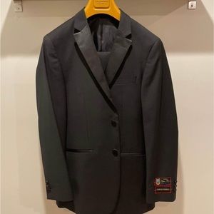 Black Tux (Never been worn!!)